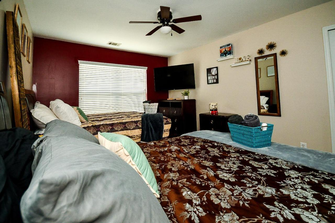 4 - Bed Home With Cali King Bed, 12 Mins To Dtwn Ατλάντα Εξωτερικό φωτογραφία